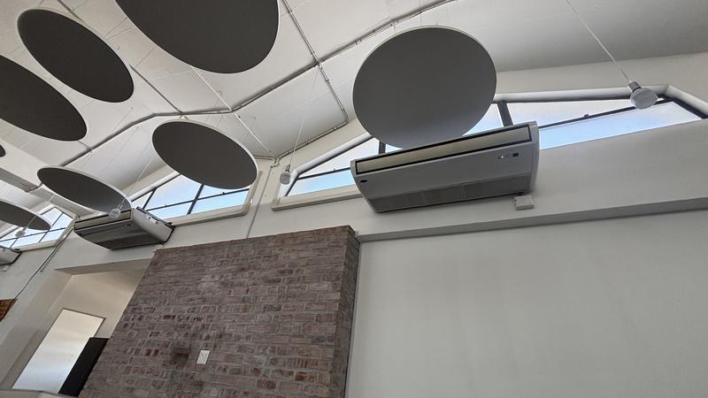 To Let commercial Property for Rent in Maitland Western Cape